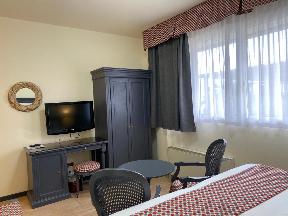דסנזאנו דל גארדה Hotel Estee מראה חיצוני תמונה