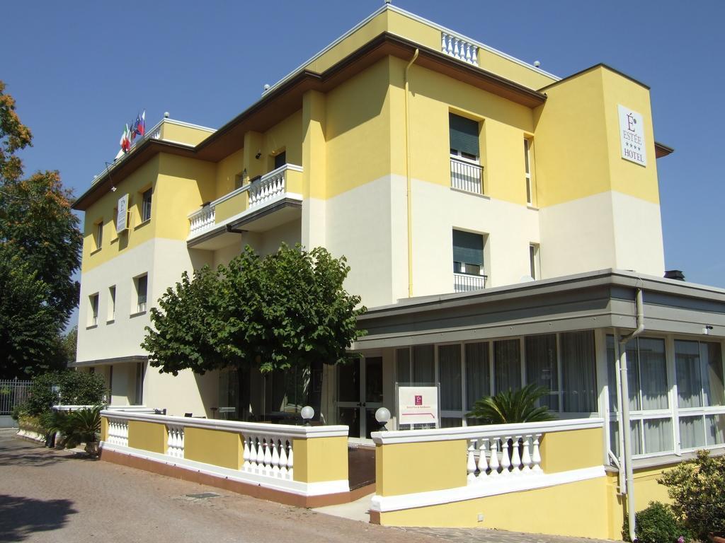 דסנזאנו דל גארדה Hotel Estee מראה חיצוני תמונה